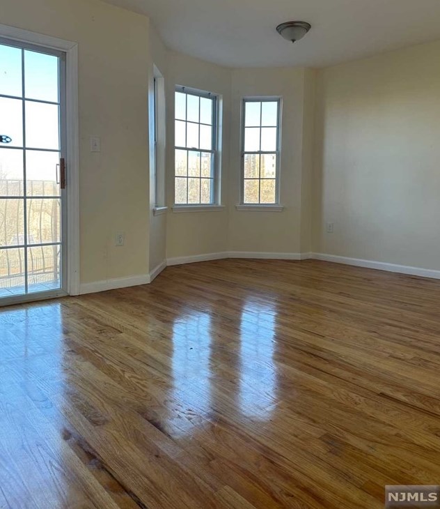 340 Central Ave, Newark NJ  07103-2808 exterior