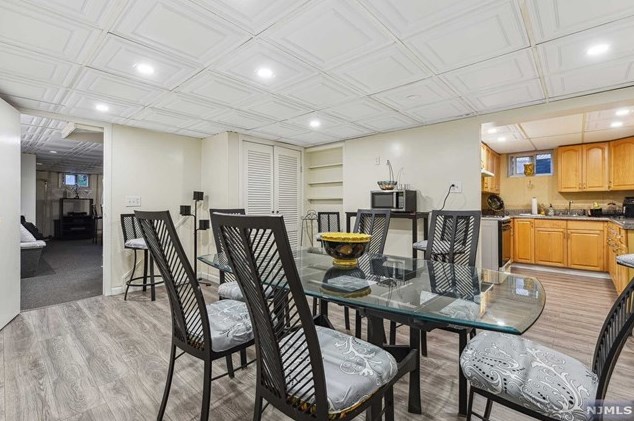 205 Roosevelt Ave, Hasbrouck Heights NJ 07604-1611 exterior