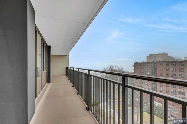 1500 Palisade Ave, West Fort Lee NJ  07024-5343 exterior