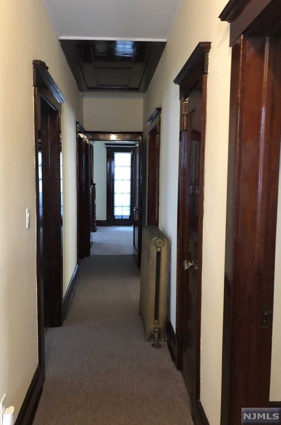 585 Ringwood Ave, Midvale NJ  07465-2013 exterior