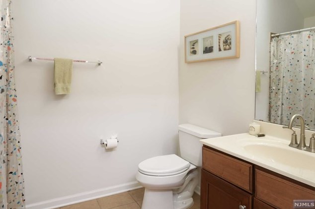 1515 Hamilton St, Belleville NJ 07109-5346 exterior