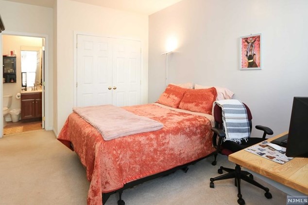 1515 Hamilton St, Belleville NJ 07109-5346 exterior