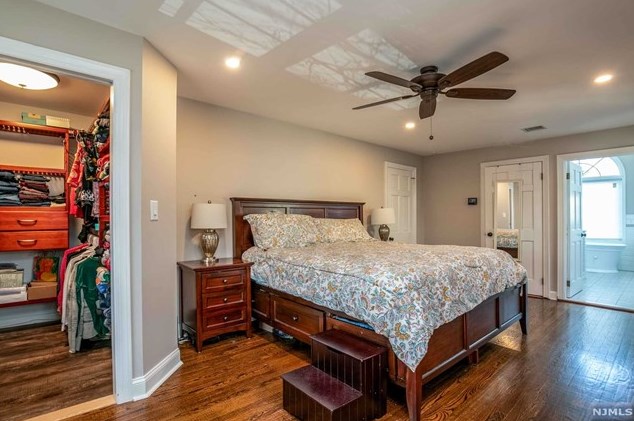 20 Raymond Ave, Rutherford NJ  07070-1132 exterior