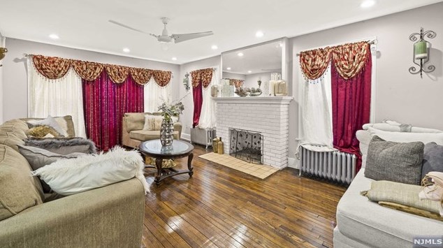 55 Beech St, East Orange NJ  07018-3003 exterior