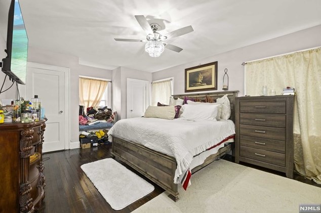 55 Beech St, East Orange NJ  07018-3003 exterior