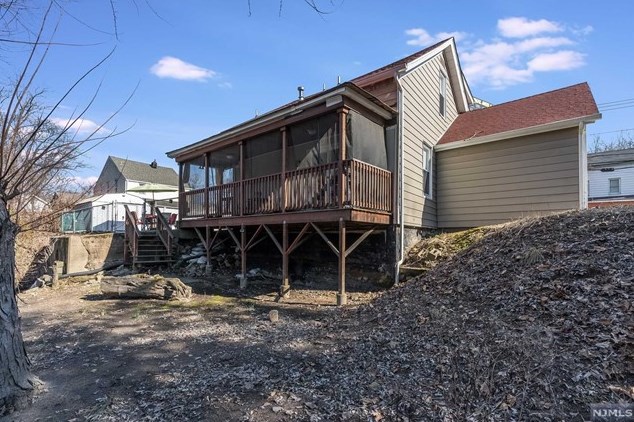 776 Mcbride Ave, West Paterson NJ  07424-2871 exterior