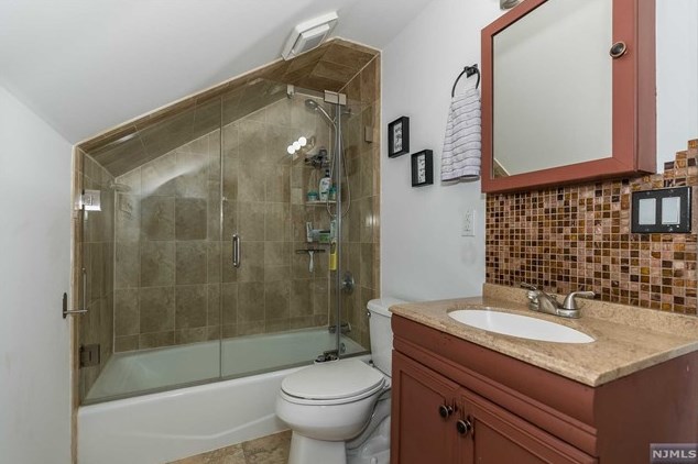 776 Mcbride Ave, West Paterson NJ  07424-2871 exterior