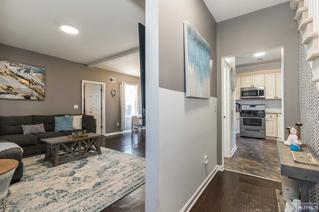 776 Mcbride Ave, West Paterson NJ  07424-2871 exterior