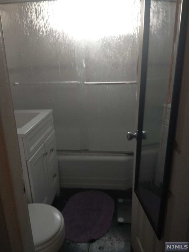 400-410 Fairview Ave, West Fort Lee NJ  07024-3802 exterior