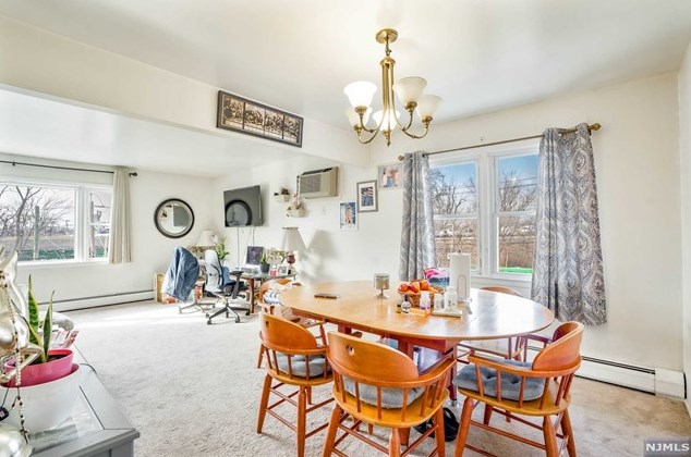 1 Brookside Ave, Elmwood Park NJ  07407-1950 exterior