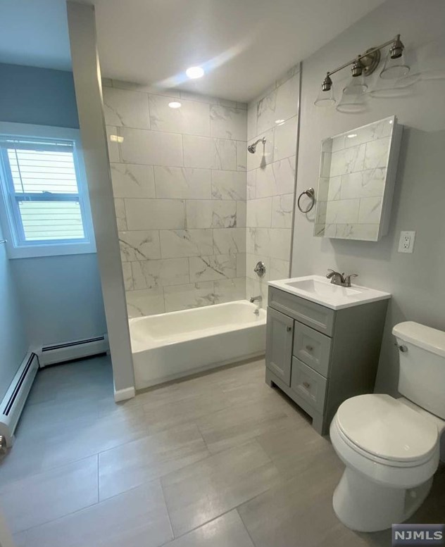 24 8th St, Paterson NJ  07506-3804 exterior