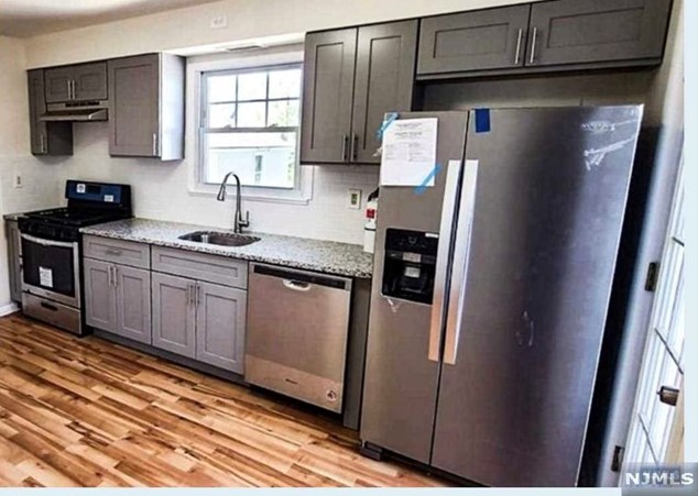 134 Hobart Ave, Rutherford NJ  07070-1320 exterior