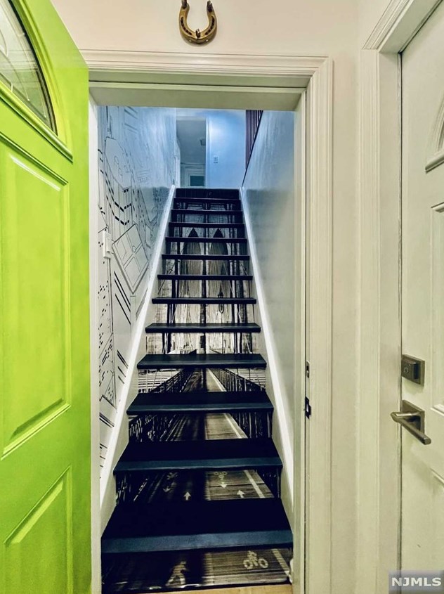 112 Eastern Way, Rutherford NJ  07070-2140 exterior