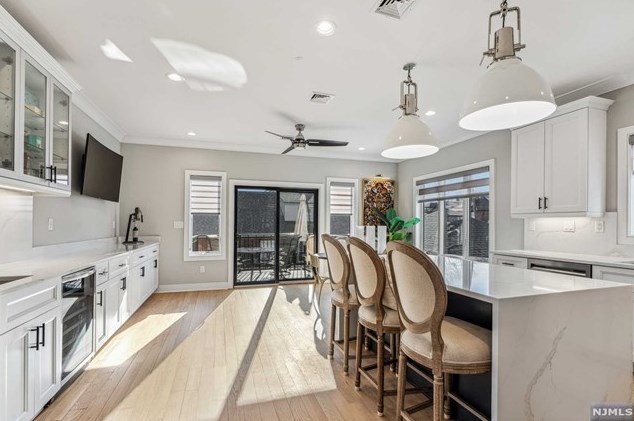 446 Greenmount Ave, Cliffside Park NJ 07010-1633 exterior