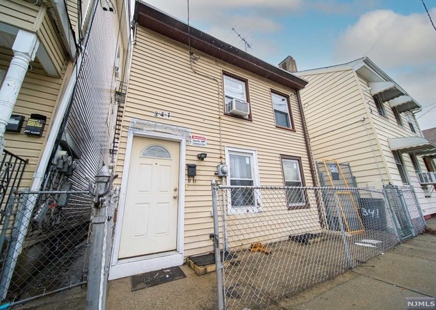 341 Marshall St, Paterson NJ  07503-3130 exterior