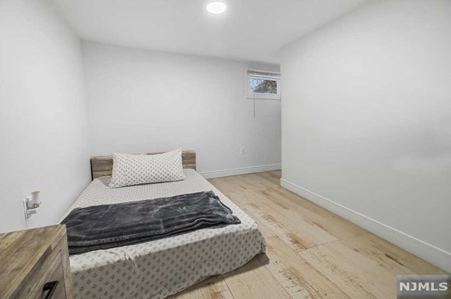 40 Palisade Ave, Bogota NJ  07603-1827 exterior