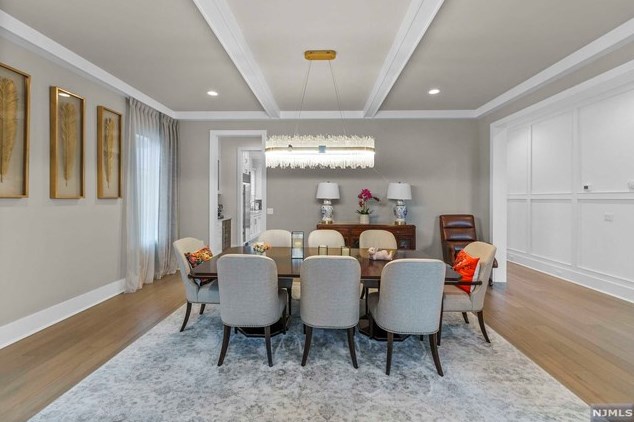 310 Mccloud Dr, West Fort Lee NJ  07024-5321 exterior