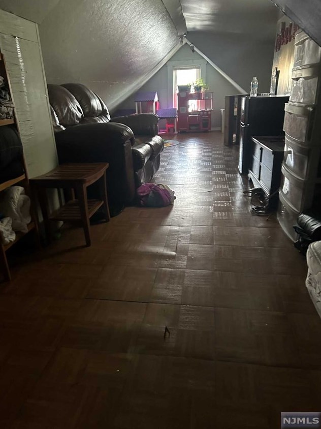 107 Gould Ave, Paterson NJ  07503-2204 exterior