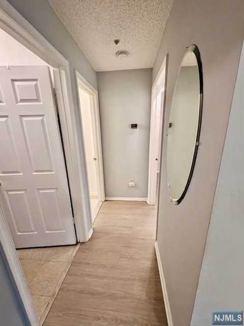 1452 York St, Mahwah NJ 07430-3263 exterior