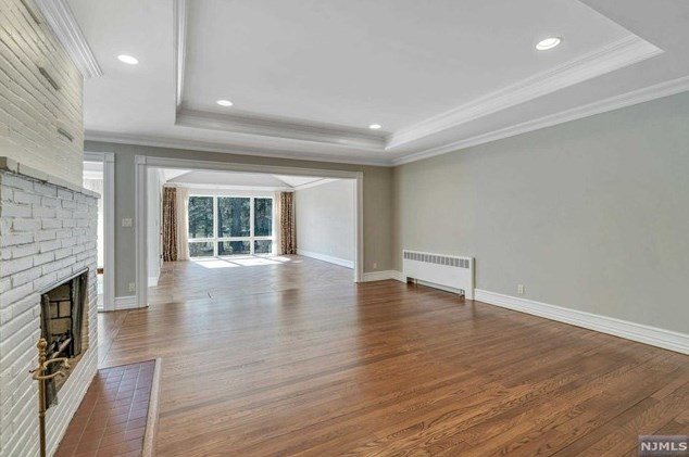 147 Saddlewood Dr, Hillsdale NJ  07642-1331 exterior