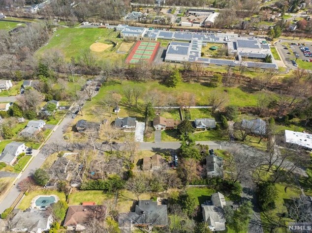 58 Gilmore Ave, Cresskill NJ  07626-1120 exterior