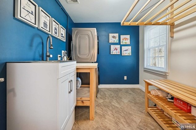 58 Gilmore Ave, Cresskill NJ  07626-1120 exterior