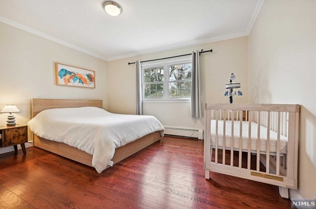 58 Gilmore Ave, Cresskill NJ  07626-1120 exterior