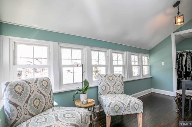 14 Courier Pl, Rutherford NJ  07070-1102 exterior