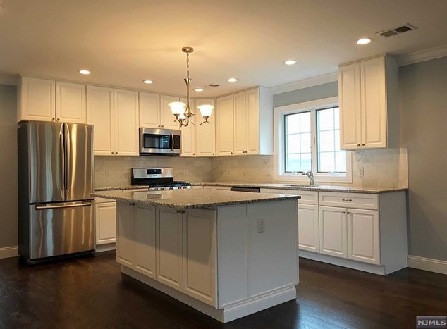 1212 51st St, North Bergen NJ  07047-3110 exterior