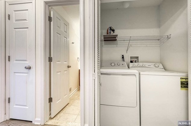 1807 Faulkner Ct, Mahwah NJ  07430-3491 exterior