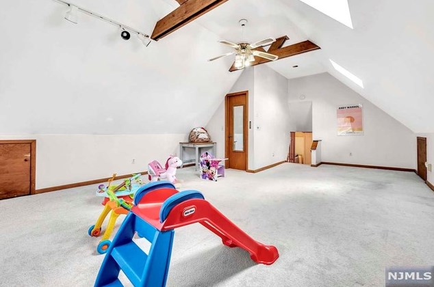 713 Salem St, Teaneck NJ 07666-5321 exterior