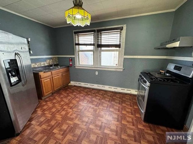 27 Oak St, Belleville NJ 07109-2659 exterior