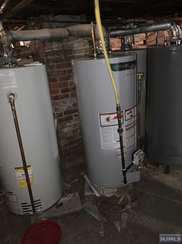 400 Summer St, Paterson NJ 07501-3414 exterior