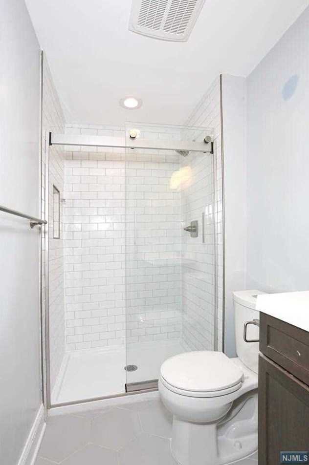 101 Westwood Blvd, Westwood NJ  07675-2521 exterior