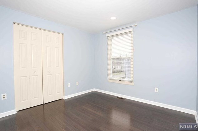 101 Westwood Blvd, Westwood NJ  07675-2521 exterior