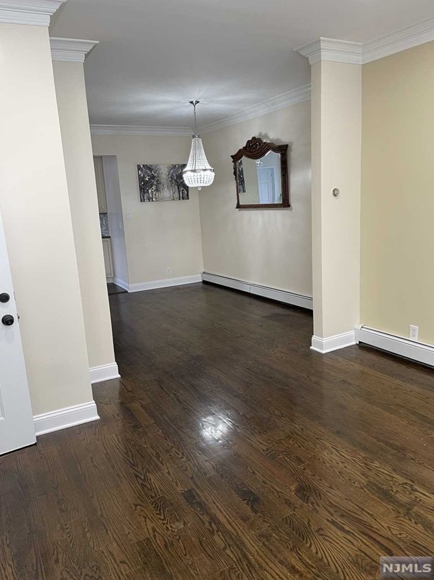 35 Maryland Ave, Paterson NJ  07503-2110 exterior