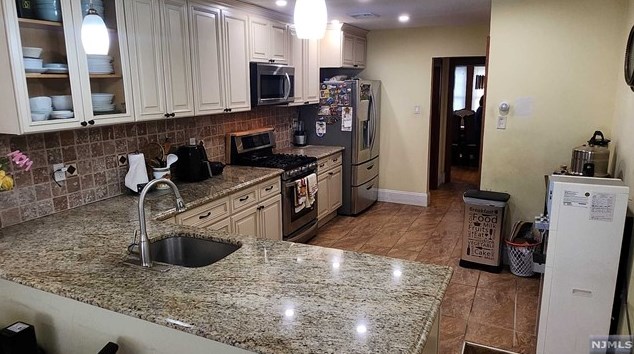 116 Irving Pl, Rutherford NJ 07070-1608 exterior