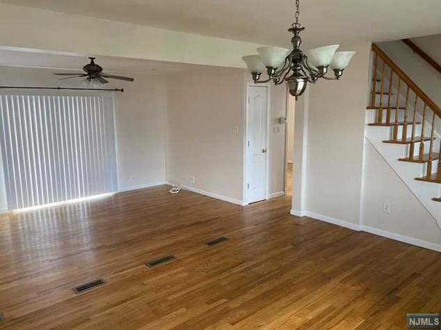 266 Madison Ave, Saddle Brook NJ  07663-6227 exterior