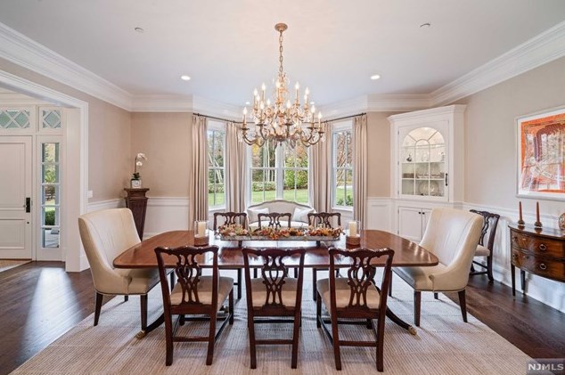 32 Ackerman Rd, Upper Saddle River NJ 07458 exterior