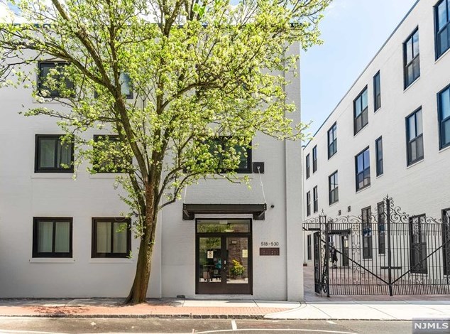 518-536 Gregory Ave, Union City NJ  07086 exterior