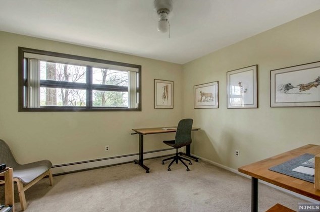 734 Van Emburgh Ave, Westwood NJ  07676-3818 exterior