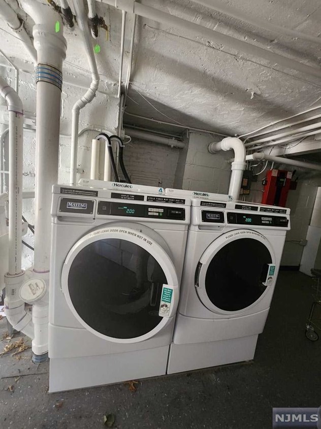 735 Elm Ave, Teaneck NJ  07666-2324 exterior