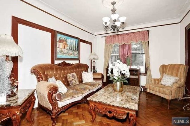 1108 Lorraine Ave, Teaneck NJ 07666-5745 exterior