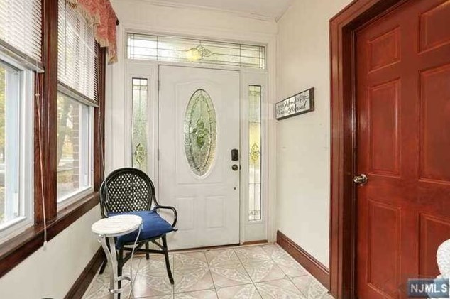 1108 Lorraine Ave, Teaneck NJ 07666-5745 exterior