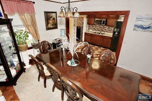 1108 Lorraine Ave, Teaneck NJ 07666-5745 exterior