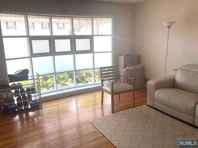 98 Cortland Pl, Tenafly NJ  07670-1531 exterior