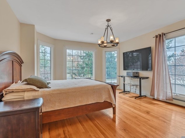 410 Piermont Rd, Closter NJ 07624-2848 exterior