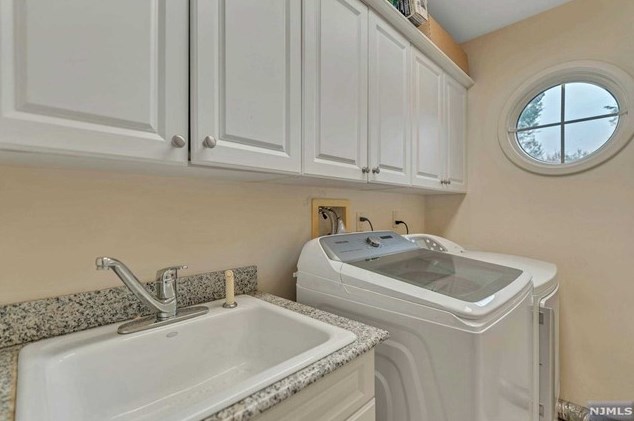 410 Piermont Rd, Closter NJ 07624-2848 exterior