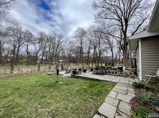 699 Eastern Ct, Ridgewood NJ 07450 exterior