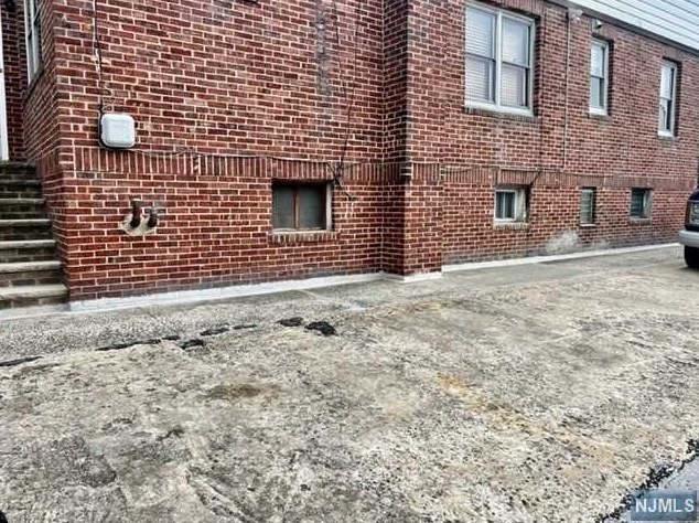 177 Huber St, Secaucus NJ  07094-4221 exterior